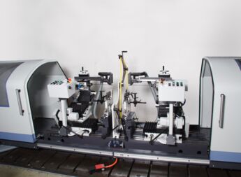 : Universal Balancing Machines with Integrated Drill Correction